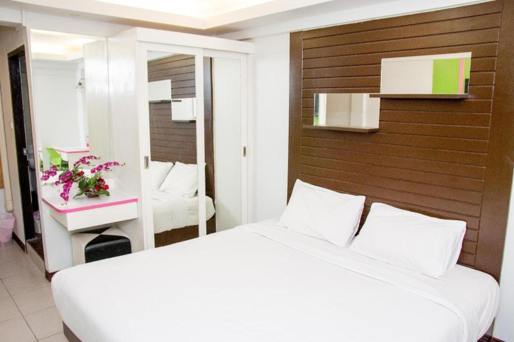 Huay Kaew Palace 1 Hotel Csiangmaj Kültér fotó