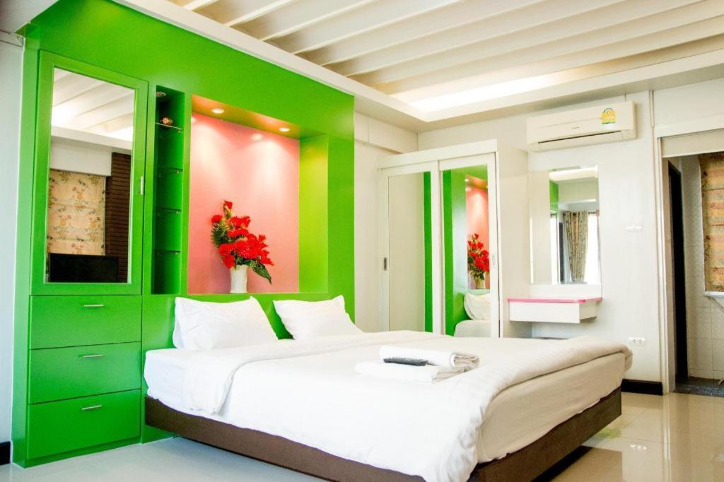 Huay Kaew Palace 1 Hotel Csiangmaj Kültér fotó